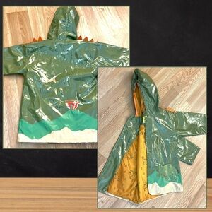 Kidorable,Dinosaur-Themed Orange
Raincoat Green Dinosaur Kids Raincoat, Size 4T